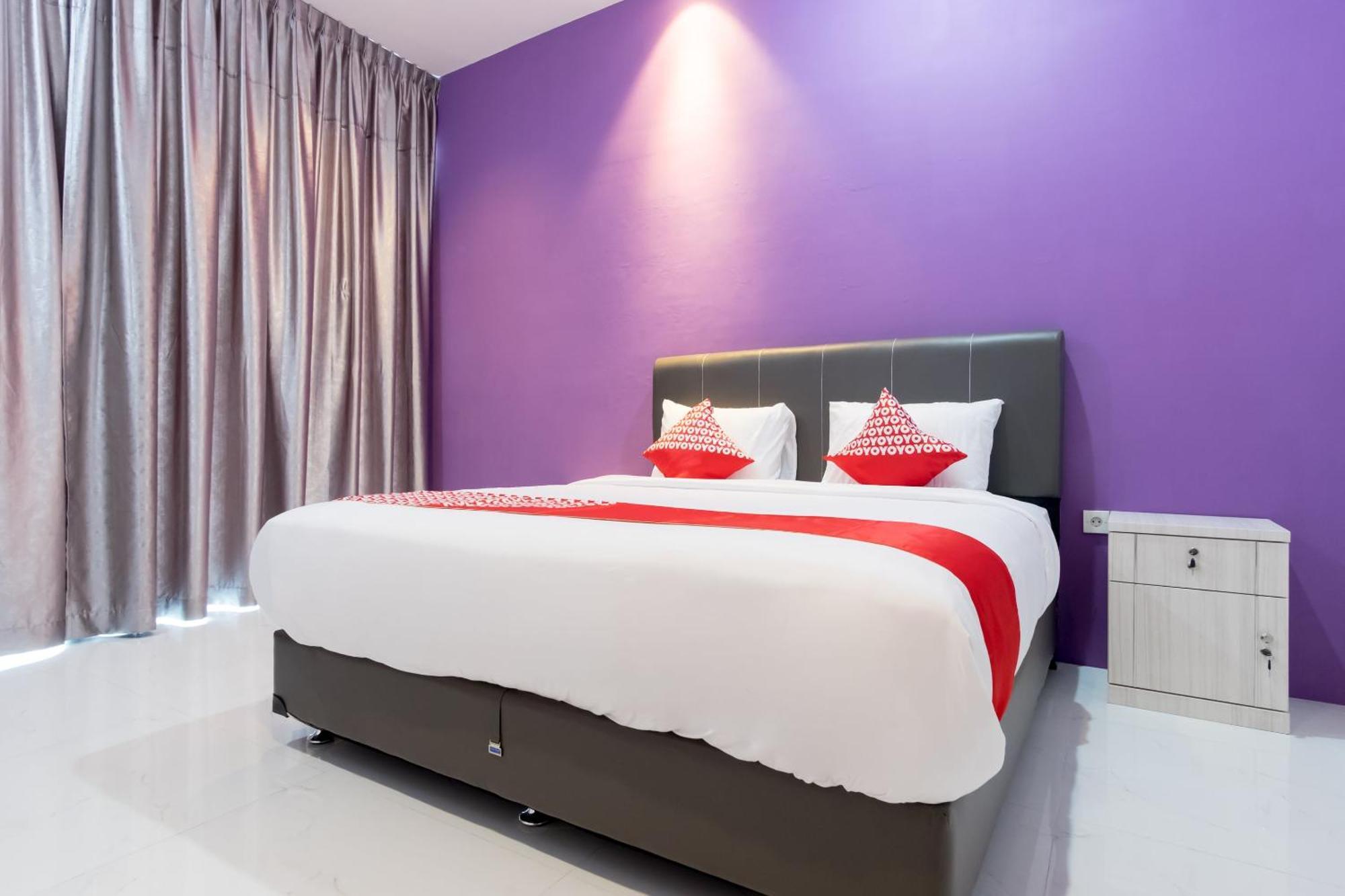Super Oyo 839 Royal Guest House Medan Ngoại thất bức ảnh